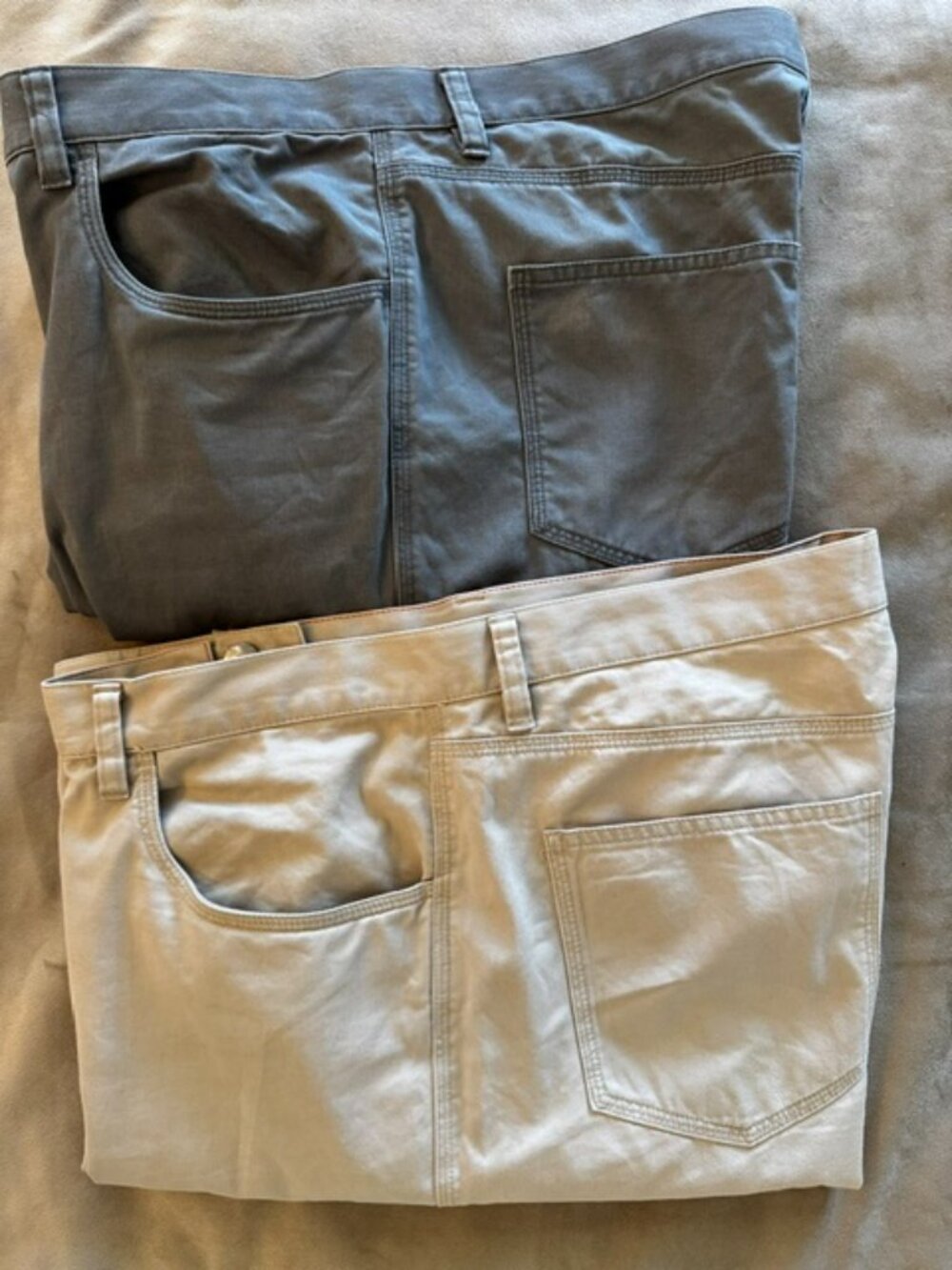 Roundtree & Yorke Casuals pants 40" X 32" Lot of 2